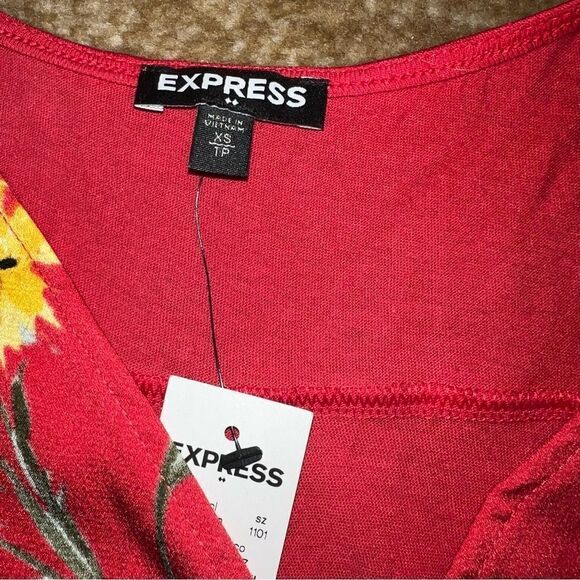 Express tank top size XS - Picture 2 of 4